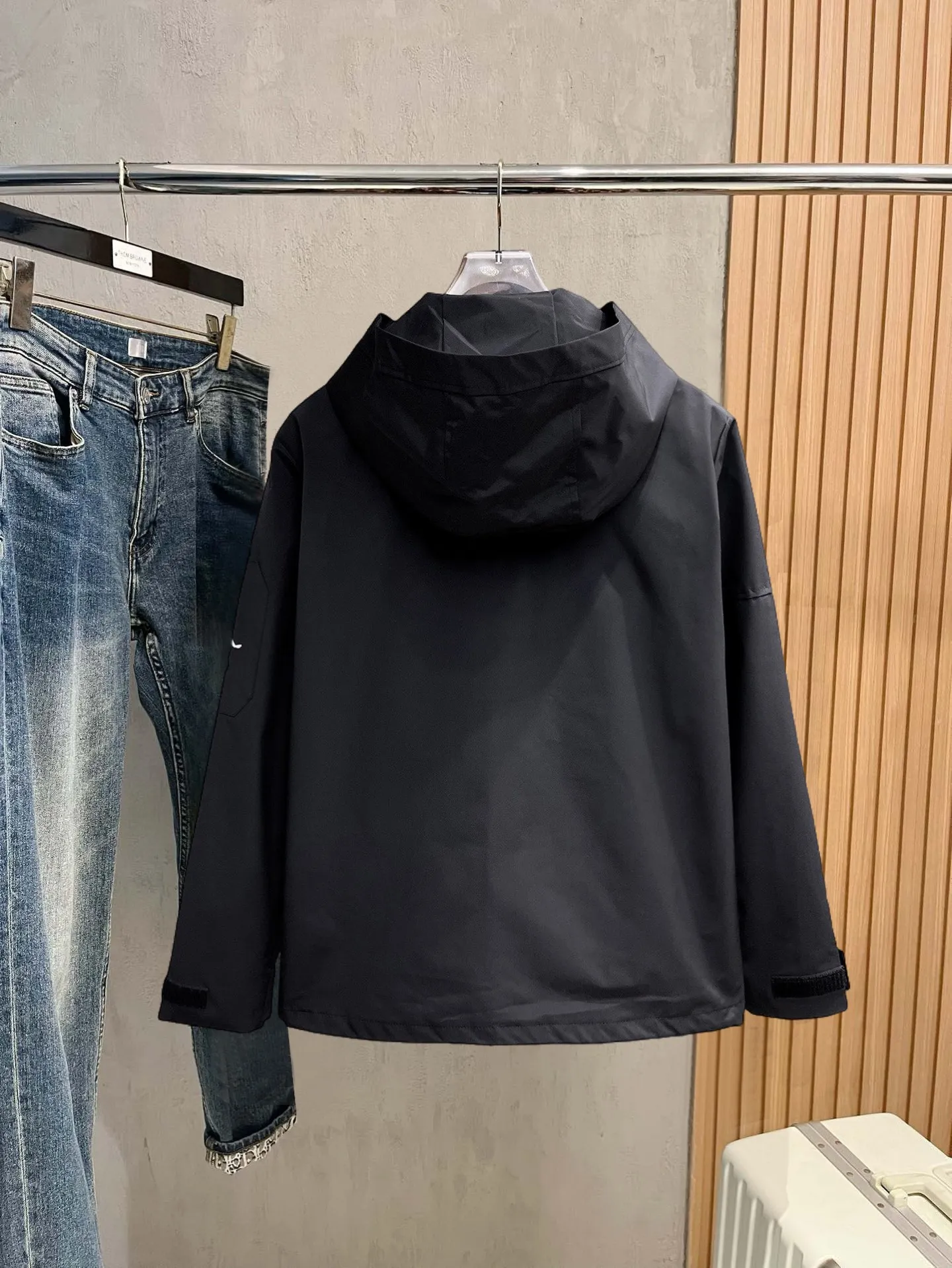 Same Style， ， 2026 New Arrival ，Original Premium Breathable ， ， ， Quality。 ， Sizes：M～3XL，